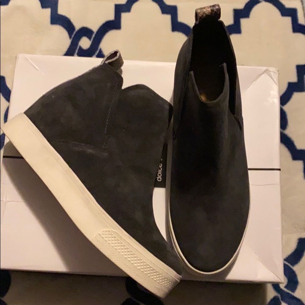 Hidden wedge sneakers